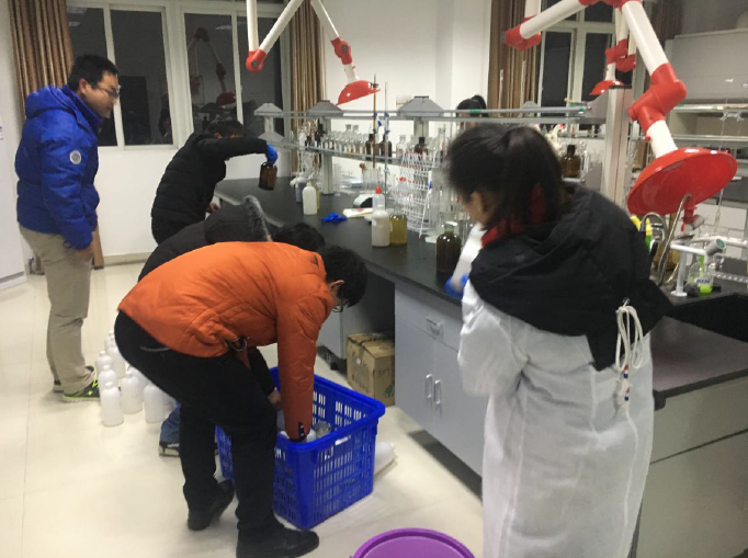 1518098822870532.png QQ截圖20180208205645.png